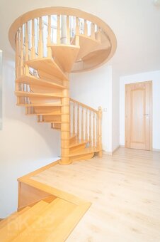 TOP ponuka: Priestranný dom s pozemkom za skvelú cenu - 17