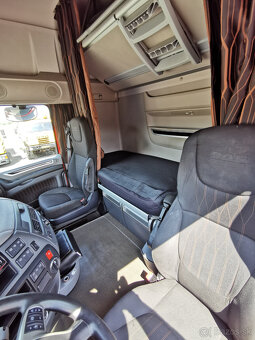 Prodám tahač návěsů DAF XF 480 FT EURO 6 low deck - 17