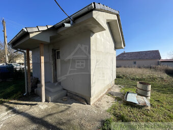 Rodinný dom na polosamote v obci Rastislavice– pokoj, tich - 17