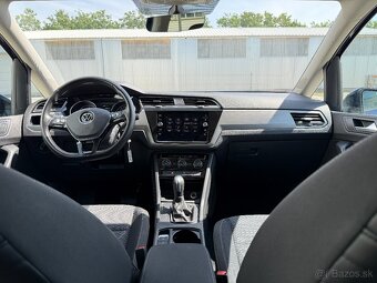 Volkswagen Touran 2.0 TDI Lounge DSG - 17