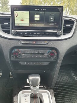 Kia ProCeed 1.6 T-GDi GT A/T 150KW benzín - 17
