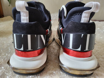 Valentino Garavani Bounce 100% original - 17