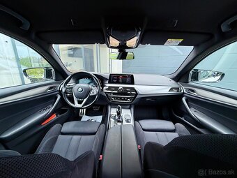BMW 530d xDrive M Sport sedan - 17