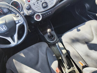 Honda Jazz 1.4 Comfort - 17