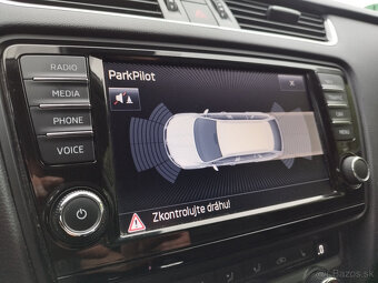 Škoda Octavia Combi 2.0 TDI 110kW Elegance DSG Bi-Xenon/NAVI - 17