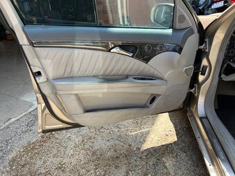Rozpredám Mercedes E320 W211 - 17