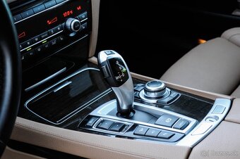 BMW F01 740d xd - 17