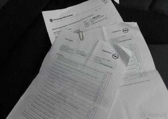 Opel Vivaro 1,6 92 kW 9 Míst Serviska nafta - 17