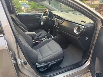 Toyota Auris  1.6 97kW 78.000km - 17