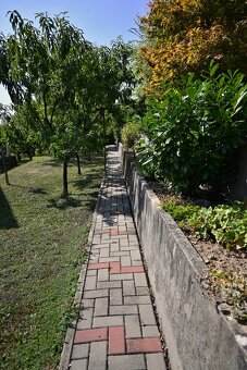 Zľava: Zariadená rekreačná chatka Kunov - okr. Senica - 17