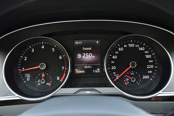 Volkswagen Passat Variant 1.5 TSI BENZÍN AUTOMAT DSG SR 2021 - 17