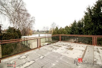 ponúkame na predaj nadštandarný 5 izb. RD po kompletnej reko - 17