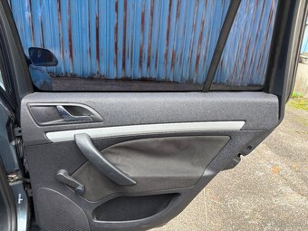 ///REZERVOVANA///Predám Škoda Octavia Combi 1.9TDI 77kw - 17