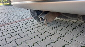 Jeep Cherokee 2,8 CRD - 17