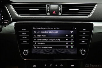 Škoda Superb Combi 2.0 TDI SCR Executive DSG - 17