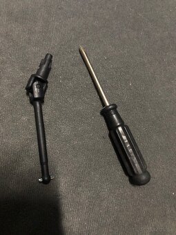 RC Auto Overmax X-Strike - 17