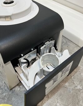 Kuchynský robot Bosch MCM4100 800W - 17