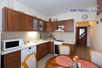 Predaj reknštr.4izb bytu 79m2+mur.pivnica 18m2-Predajom voľn - 17