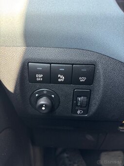 Citroën Berlingo 1.6 HDi 68 kW Multispace - 17