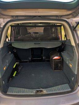 Ford Grand C-Max 1.6 TDCI 70kW. - 17