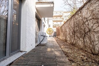 EXKLUZÍVNE NA PREDAJ - 3i byt 166m2 s terasou a 2x parking,  - 17