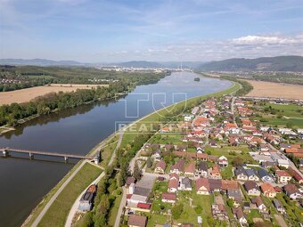 RODINNÝ DOM v obľúbenej obci Mojš s 1000m2 pozemkom - 17