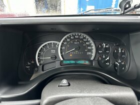 HUMMER H2 top stav - 17