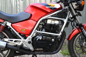 Honda CN 450S, 32 KW - 17