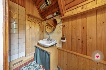 LÁB - PIESKOVŇA - 3 podlažná chata 2 min chôdze od jazera - 17