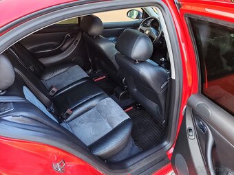 Seat Leon FR TOP SPORT RED 1.8Turbo 180ps SK ŠPZ - 17