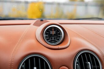 Porsche Cayman PDK, CHRONO, BOSE - 17