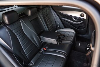 Mercedes-Benz E 220d AMG Line Night Edition - 17