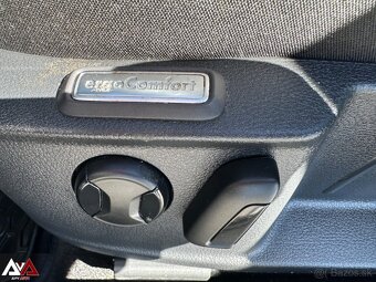 Volkswagen Passat Variant 2.0 TDI DSG Business,F1 radenie,SR - 17