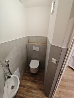 3-izbový byt kompletne zrekonštruovaný - 17