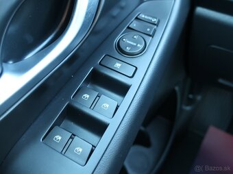 Hyundai i30 WG 1.6CRDi 85kW STYLE NAVI ALU ČR SERVISKA - 17