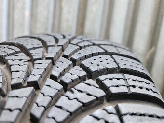 Originálna zimná sada Toyota - 5x100 r15 + GY 185/65 r15 - 17