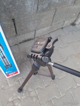 ZEHLIACI MANGEL,OHRIEVAC,STATIV - 17