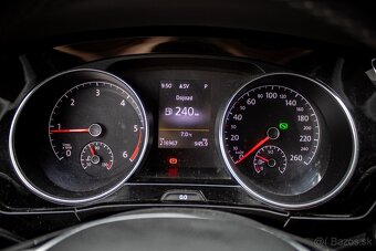 Volkswagen Touran 2.0 TDI - 17