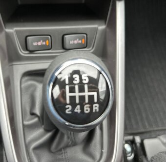 🚗 Nová Suzuki Vitara 1.4 BoosterJet Premium 2025 AKCIA - 17