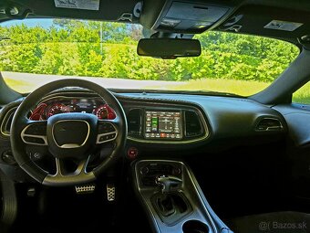 Dodge Challenger 6,2 HELLCAT MAX VÝBAVA, OPOČET DPH - 17