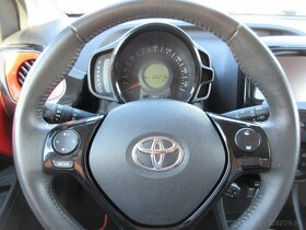 Toyota Aygo 1.0 VVT-i x-clusiv s odp. DPH - 17