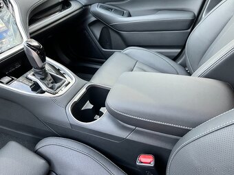 SUBARU OUTBACK 2.5i AWD COMFORT+KŮŽE MY2025 - 17