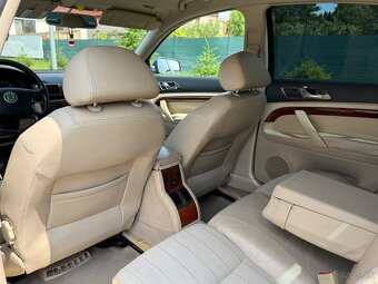 Škoda Superb 2.5 TDI V6 AUTOMAT SLOVENSKÉ AUTO - 17