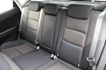 Hyundai i30 1.6 CRDi Comfort - 17