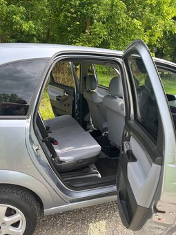Opel Meriva 1.8 benzín Automat - 17