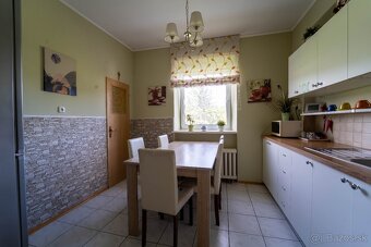 Na predaj rodinný dom s rozľahlým pozemkom 1788m2 MODRA - 17