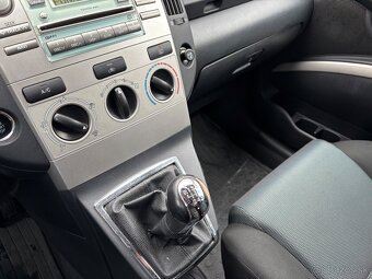 Toyota Corolla Verso, 2.2 diesel, 7 miest - 17