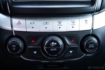 Fiat Freemont 2.0 MultiJet Longue 4x4 A/T 7- miestny - 17