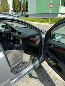 Opel Astra 1.7 CDTi Elegance 100k - 17