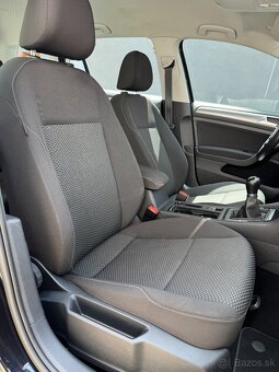 VOLKSWAGEN GOLF VARIANT, TRENDLINE, 1,0TSI, MANUÁL, 10/2019 - 17